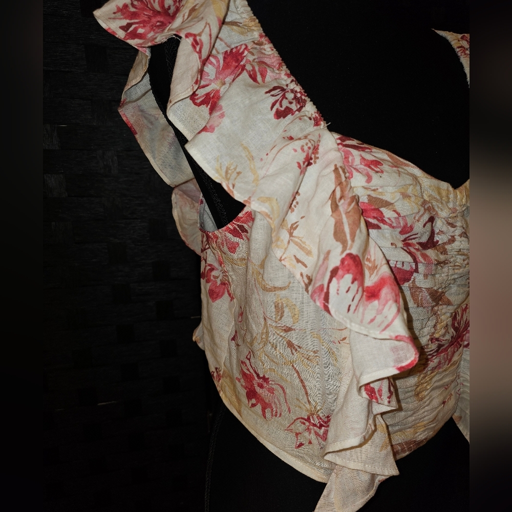 Floral Ruffle Sleeve Top - Picture 3 of 5